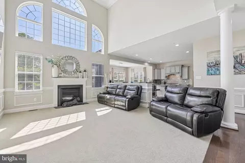 Living - 6517 Totteridge, Middle River, MD 21220 photo 2 of 2