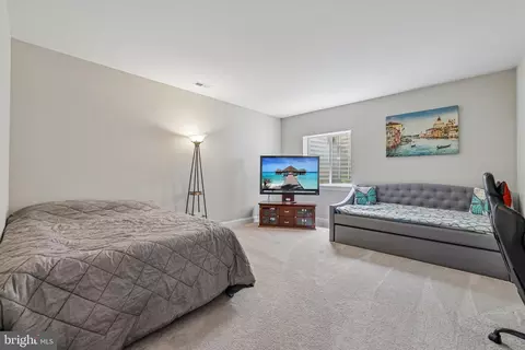 Bedroom - 6517 Totteridge, Middle River, MD 21220 photo 11 of 12