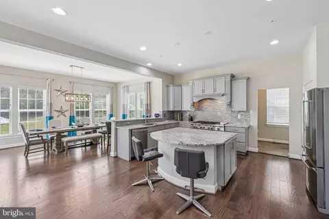 Kitchen - 6517 Totteridge, Middle River, MD 21220 photo 1 of 5