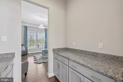 Entry Way - 6517 Totteridge, Middle River, MD 21220 photo 3 of 17