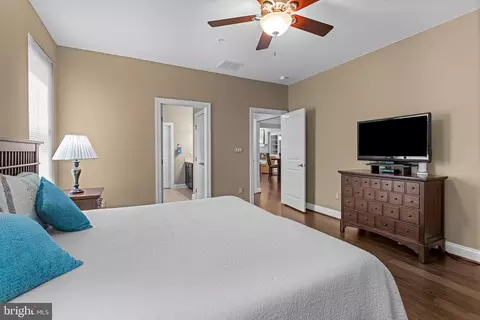 Bedroom - 6914 Summit Cir, Baltimore, MD 21239 photo 2 of 5