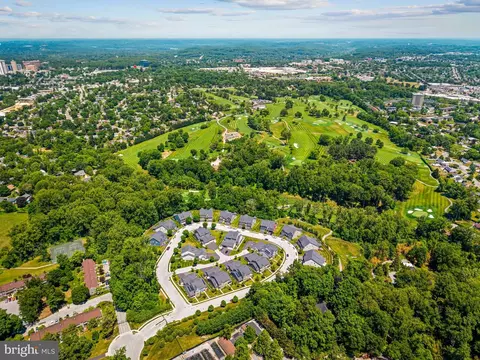View/Area - 6914 Summit Cir, Baltimore, MD 21239 photo 1 of 3