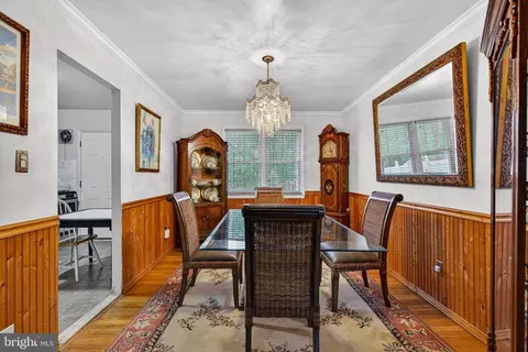 Dining - 5424 Cynthia Ter, Baltimore, MD 21206 photo 1 of 2