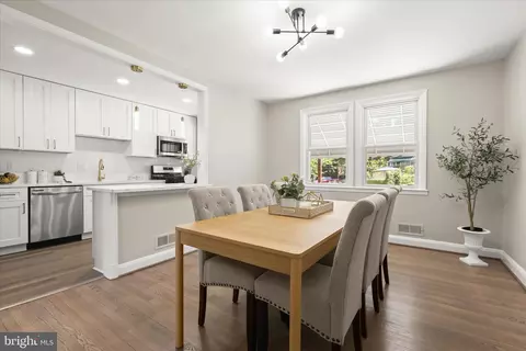 Dining - 1403 N Forest Park Ave, Baltimore, MD 21207 photo 3 of 3