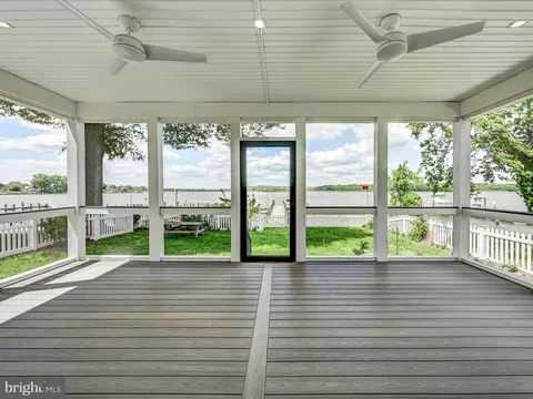 Exterior - 13206 Cherwin Ave, Middle River, MD 21220 photo 4 of 7