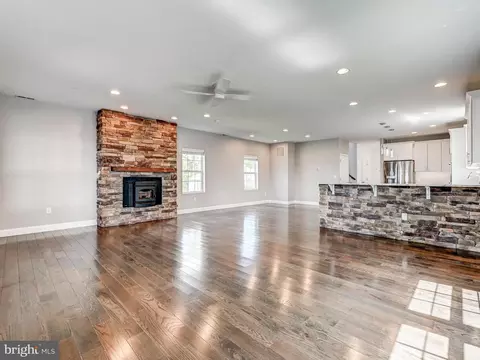 Living - 13206 Cherwin Ave, Middle River, MD 21220 photo 5 of 8