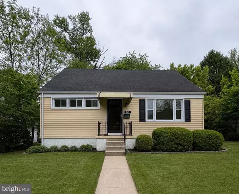 741 Leafydale Ter, Pikesville, MD 21208