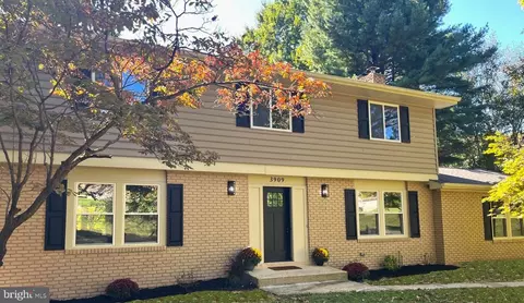 3909 Thoroughbred Ln, Owings Mills, MD 21117