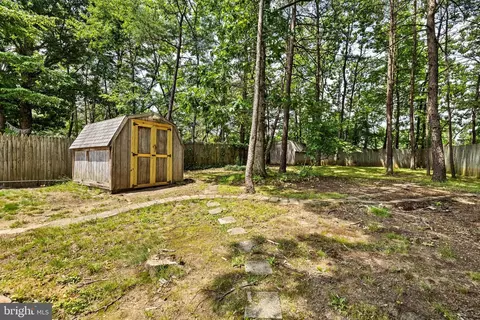 Exterior - 7040 Johnnycake Rd, Windsor Mill, MD 21244 photo 3 of 5