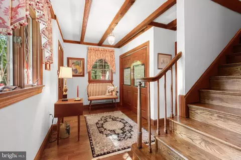 Entry Way - 3903 Dance Mill Rd, Phoenix, MD 21131 photo 2 of 3