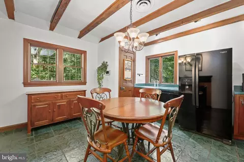 Dining - 3903 Dance Mill Rd, Phoenix, MD 21131 photo 7 of 8
