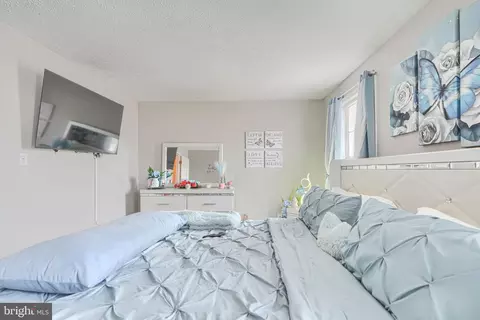 Bedroom - 4067 Rustico Rd, Middle River, MD 21220 photo 6 of 6
