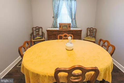 7933 34th St, Rosedale, MD 21237 photo 9