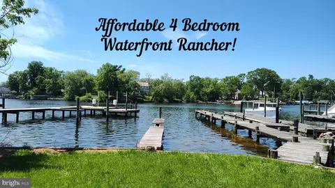 8027 Shore Rd, Dundalk, MD 21222