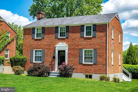 703 Howard Rd, Pikesville, MD 21208