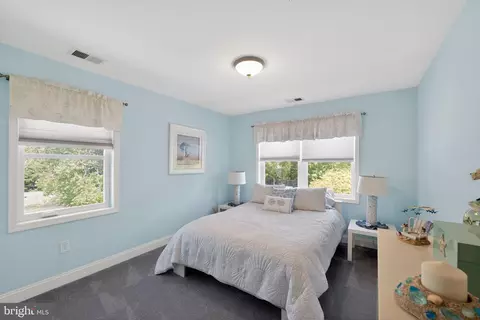Bedroom - 1234 Burke Rd, Middle River, MD 21220 photo 5 of 6