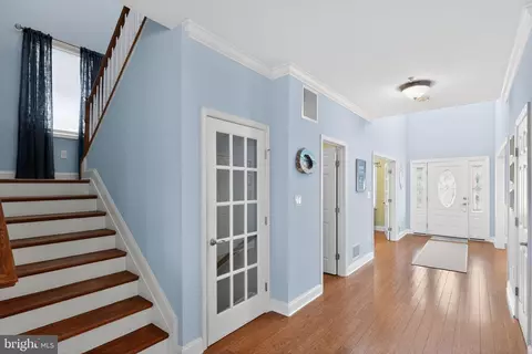 Entry Way - 1234 Burke Rd, Middle River, MD 21220 photo 2 of 8