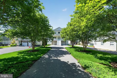 Exterior - 1234 Burke Rd, Middle River, MD 21220 photo 2 of 8