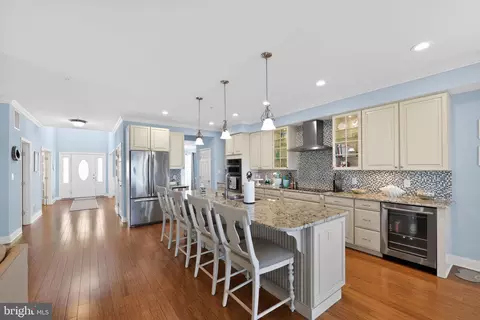Kitchen - 1234 Burke Rd, Middle River, MD 21220 photo 2 of 7