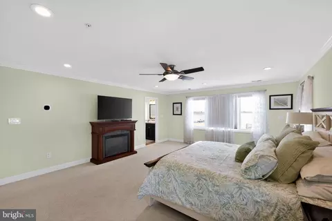 Bedroom - 1234 Burke Rd, Middle River, MD 21220 photo 6 of 6