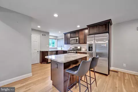 801 Judy Ln, Pikesville, MD 21208