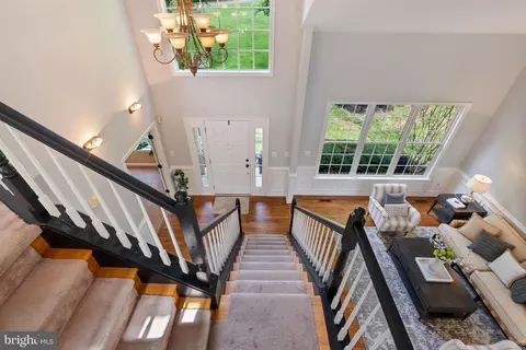 Entry Way - 5 Cooperstown Ct, Phoenix, MD 21131 photo 6 of 7