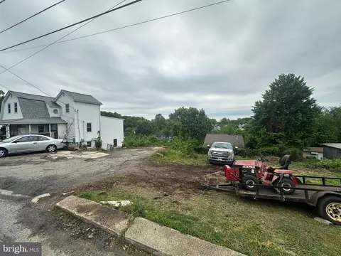 113 Ridge, Halethorpe, MD 21227
