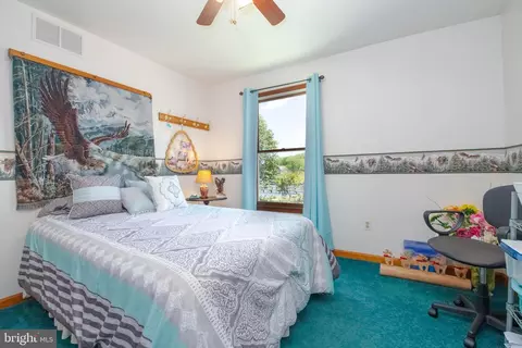 Bedroom - 8820 Avenue B, Sparrows Point, MD 21219 photo 6 of 8