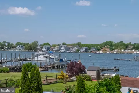 8820 Avenue B, Sparrows Point, MD 21219