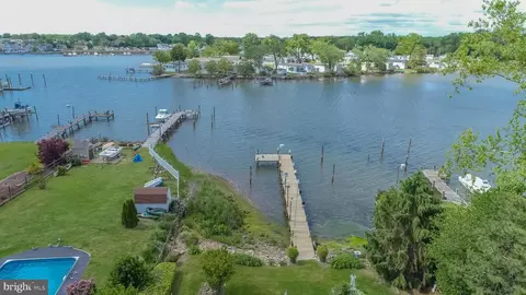View/Area - 8820 Avenue B, Sparrows Point, MD 21219 photo 5 of 12