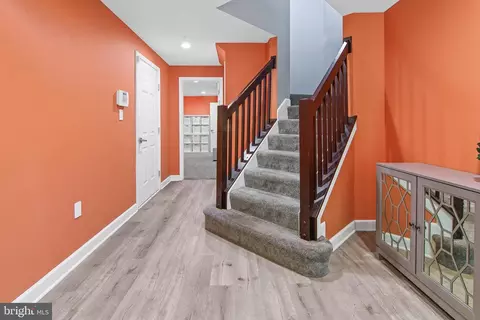 Entry Way - 108 Lancefield Rd, Baltimore, MD 21209 photo 2 of 4