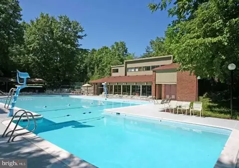 25 Tanner Ct #H, Pikesville, MD 21208