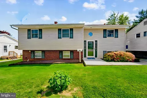 245 Candytuft Rd, Reisterstown, MD 21136