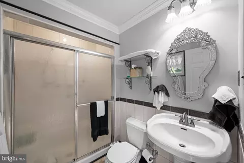 Bath - 14009 Fox Run Ct, Phoenix, MD 21131 photo 2 of 2