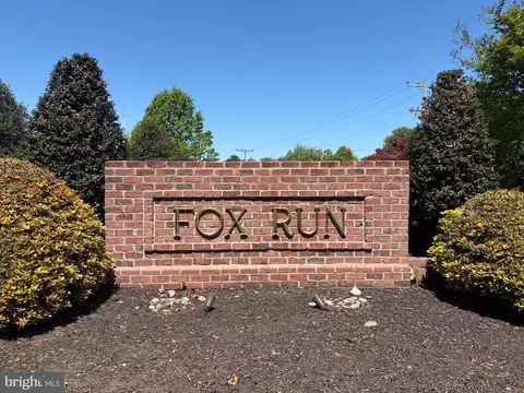 14009 Fox Run Ct, Phoenix, MD 21131