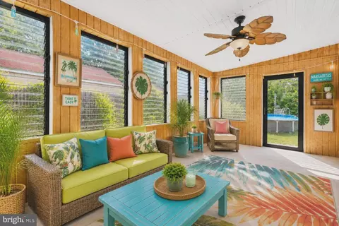 Exterior - 3303 Grace Rd, Sparrows Point, MD 21219 photo 6 of 12