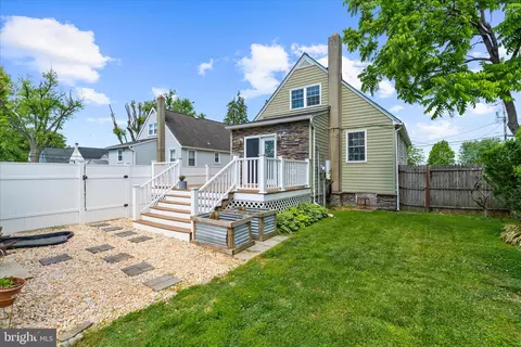 Exterior - 3303 Grace Rd, Sparrows Point, MD 21219 photo 4 of 12