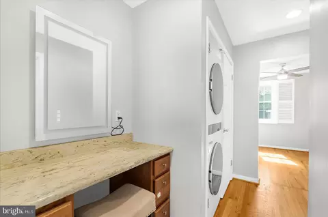Entry Way - 3303 Grace Rd, Sparrows Point, MD 21219 photo 4 of 5