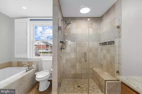 Bath - 3303 Grace Rd, Sparrows Point, MD 21219 photo 1 of 3