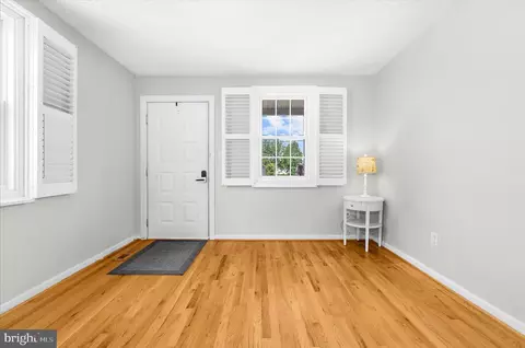 Entry Way - 3303 Grace Rd, Sparrows Point, MD 21219 photo 1 of 5