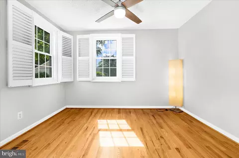 Bedroom - 3303 Grace Rd, Sparrows Point, MD 21219 photo 1 of 5