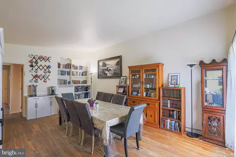 Dining - 6649 Chippewa Dr, Baltimore, MD 21209 photo 3 of 4
