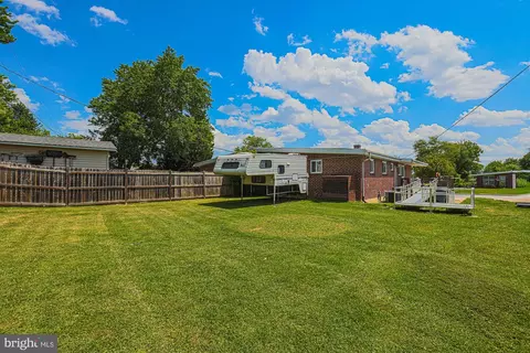 Exterior - 6649 Chippewa Dr, Baltimore, MD 21209 photo 2 of 2