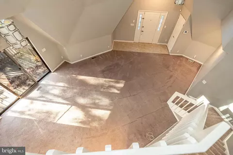 Living - 811 Cedar Ave, Essex, MD 21221 photo 2 of 2