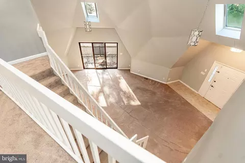 Entry Way - 811 Cedar Ave, Essex, MD 21221 photo 3 of 3