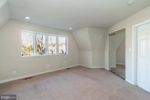 Bedroom - 811 Cedar Ave, Essex, MD 21221 photo 1 of 1