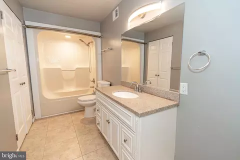 Bath - 811 Cedar Ave, Essex, MD 21221 photo 2 of 4