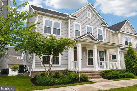 506 Ladywell St, Middle River, MD 21220
