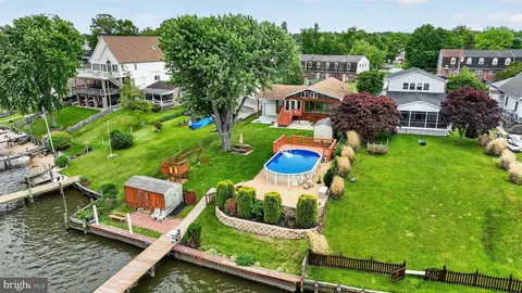 152 Kingston Park Ln, Middle River, MD 21220