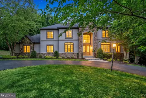 11702 Huntsworth Ln, Owings Mills, MD 21117
